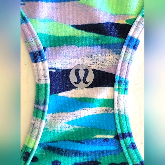 Lululemon Cool Racerback Tank Top Seven Wonders Multi Color Blue/Green Sz 8 - Picture 7 of 9